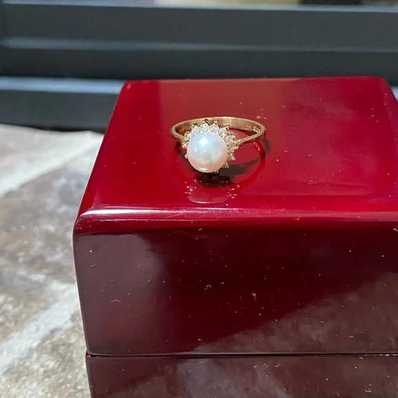 SOLID 14KT GOLD Ring Genuine Pearl with Natural Diamond Halo - Picture 4 of 11